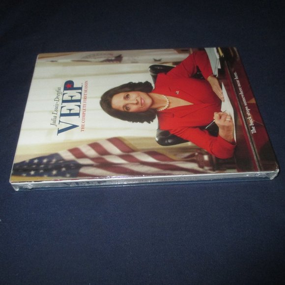 Veep: The Complete First Season (DVD, 2013, 2-Disc Set) (unopened) - Picture 3 of 3